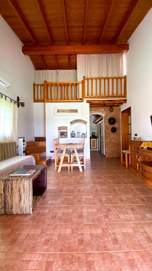 Damia 1 Landhaus